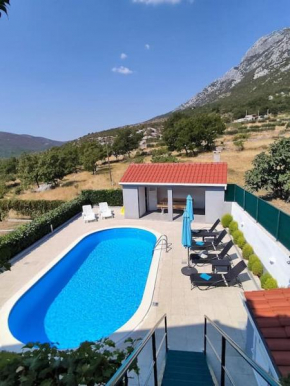 Apartman Toni, Gata